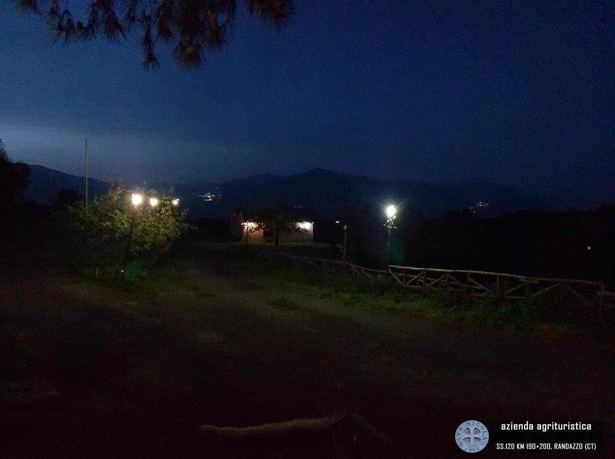 Agriturismo Borgo San Nicolao 란다조 외부 사진